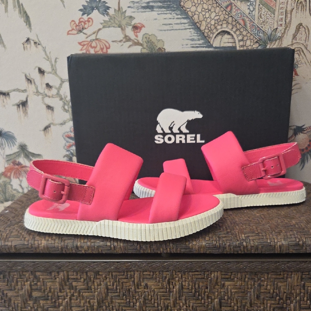 Sorel Women's Bright Pink Sandals